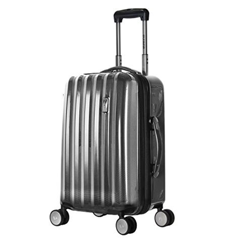 titan luggage review